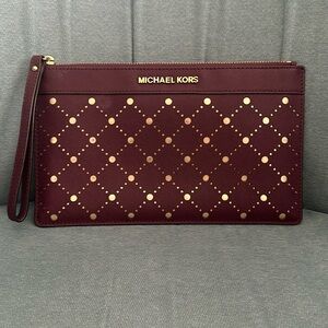 COPY - Michael Kors Wristlet
